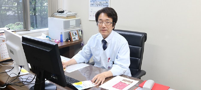加賀谷有行 所長
